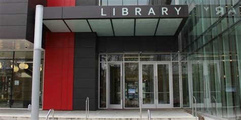 cedar rapids library opening times